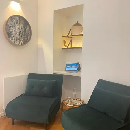 Centre Ville, Parking, Balcon, Piscine Apartment